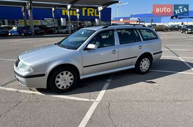 Универсал Skoda Octavia 2006 в 