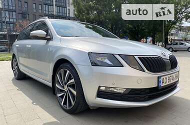 Универсал Skoda Octavia 2017 в Ужгороде