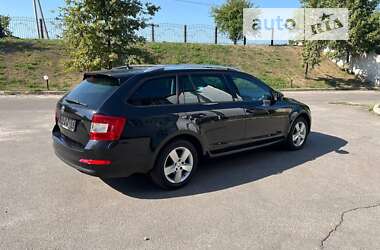 Универсал Skoda Octavia 2015 в Сумах