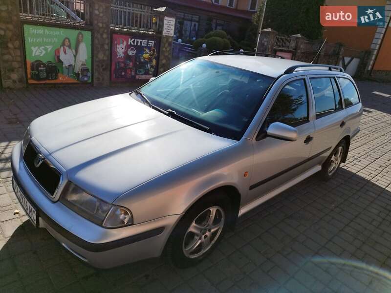 Універсал Skoda Octavia 1999 в Коломиї