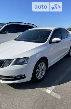 Лифтбек Skoda Octavia 2019 в Ирпене