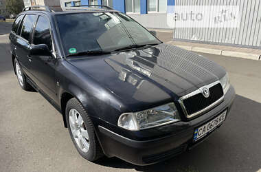 Універсал Skoda Octavia 2009 в Черкасах