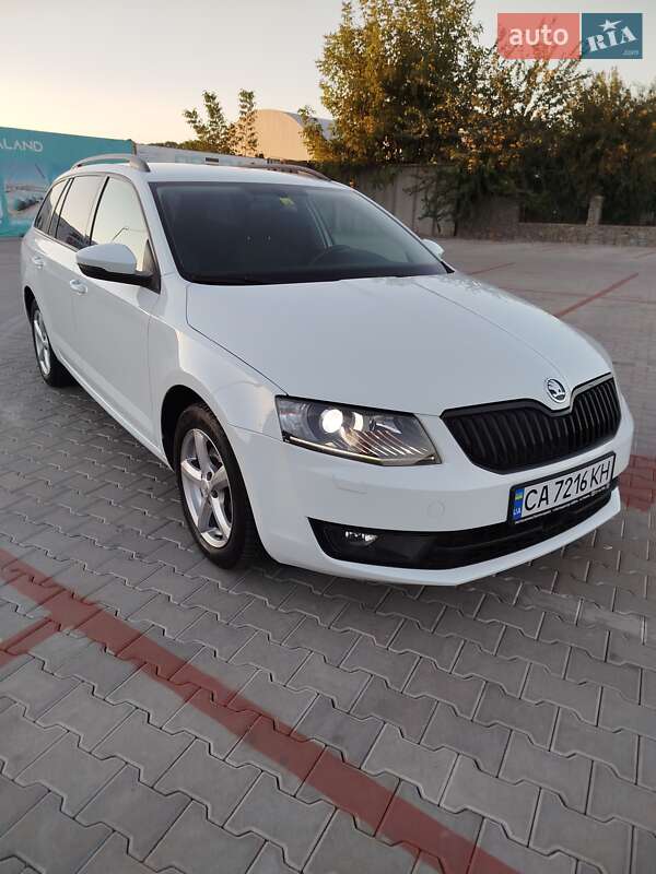Универсал Skoda Octavia 2016 в Умани