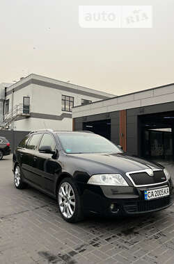 Універсал Skoda Octavia 2009 в Черкасах