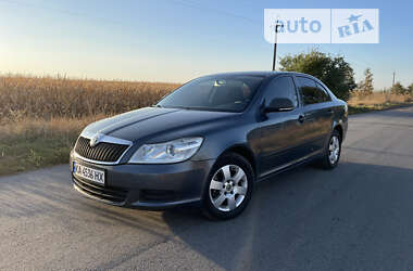 Лифтбек Skoda Octavia 2011 в Мене