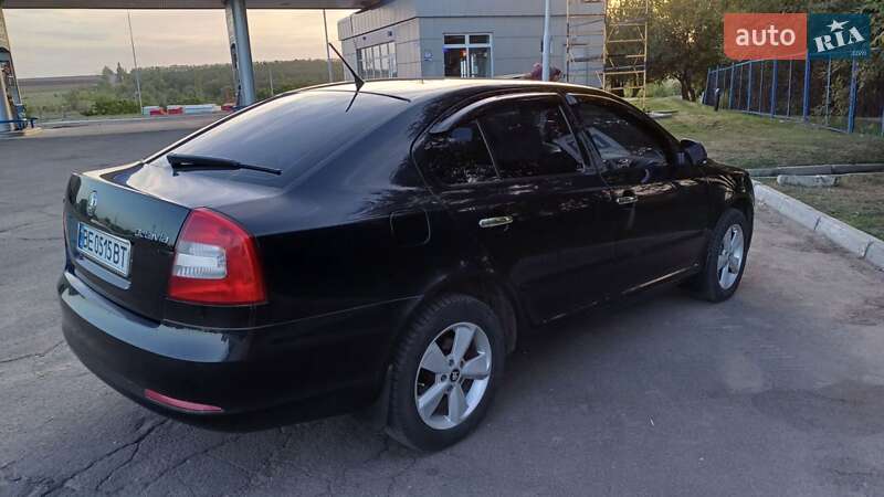 Лифтбек Skoda Octavia 2012 в Братском