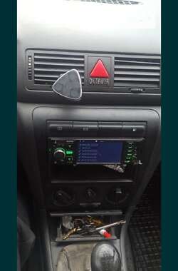 Универсал Skoda Octavia 2004 в 