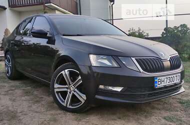 Лифтбек Skoda Octavia 2017 в Одессе