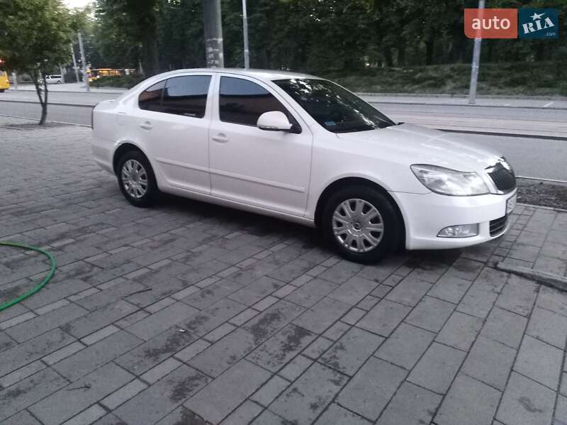 Универсал Skoda Octavia 2012 в Днепре
