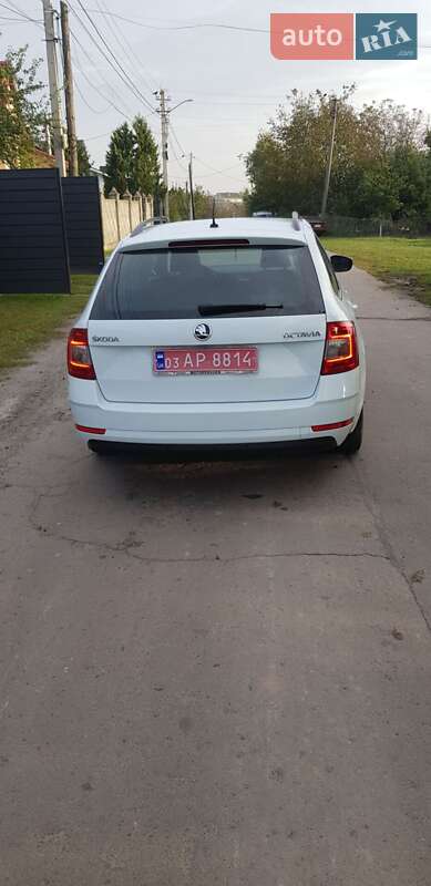 Универсал Skoda Octavia 2018 в Ровно