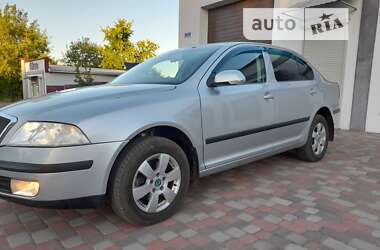 Лифтбек Skoda Octavia 2008 в Чернигове