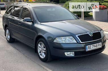 Універсал Skoda Octavia 2005 в Дніпрі