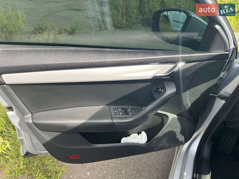 Лифтбек Skoda Octavia 2014 в Киеве фото 7 Лифтбек Skoda Octavia 2014 в Киеве