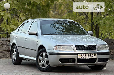 Ліфтбек Skoda Octavia 2004 в Дніпрі