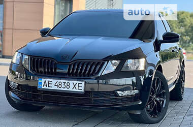 Лифтбек Skoda Octavia 2017 в Днепре