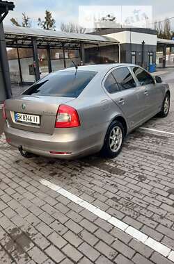 Лифтбек Skoda Octavia 2010 в Ровно