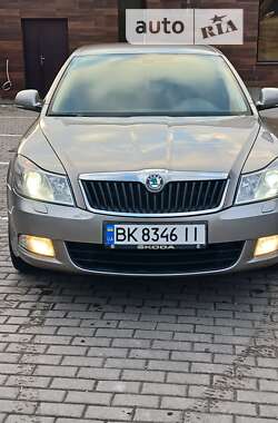 Лифтбек Skoda Octavia 2010 в Ровно