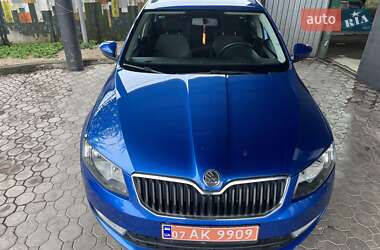 Универсал Skoda Octavia 2014 в Ужгороде