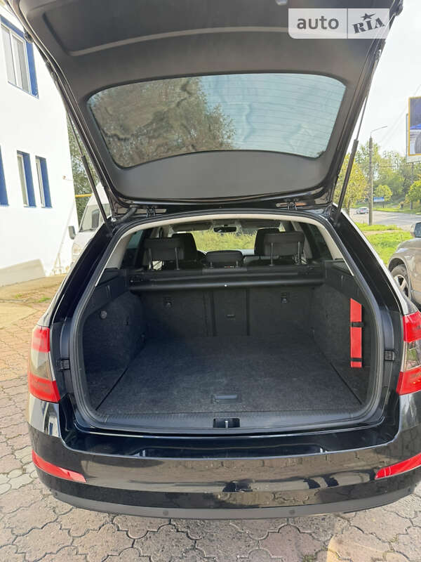 Универсал Skoda Octavia 2016 в Черновцах