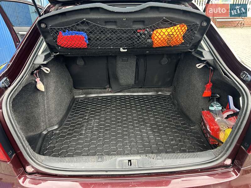 Лифтбек Skoda Octavia 2010 в Ивано-Франковске