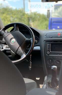 Лифтбек Skoda Octavia 2008 в Кривом Роге