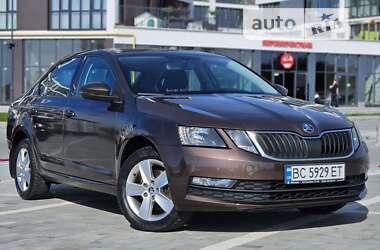 Лифтбек Skoda Octavia 2017 в Львове