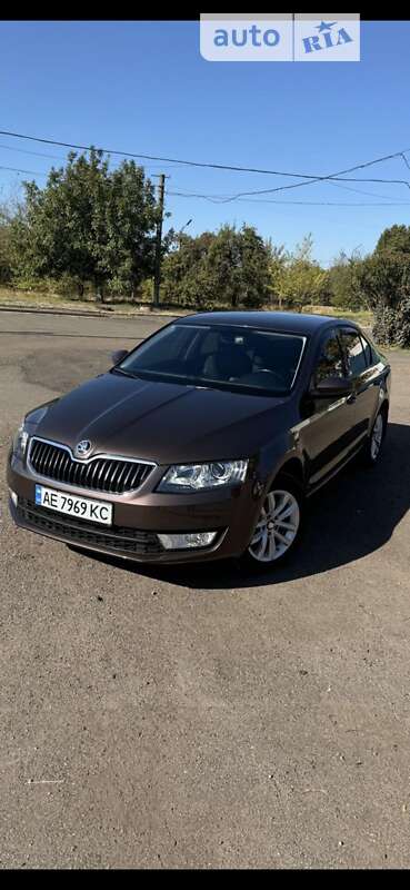 Ліфтбек Skoda Octavia 2015 в Кривому Розі