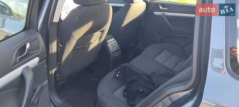 Универсал Skoda Octavia 2011 в Монастыриске