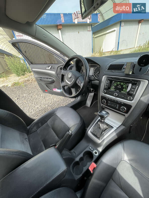 Универсал Skoda Octavia 2009 в Луцке