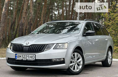 Универсал Skoda Octavia 2019 в Киеве