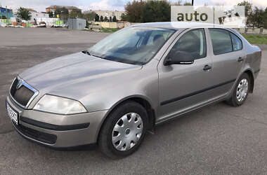 Лифтбек Skoda Octavia 2011 в Тульчине