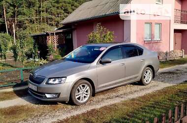 Лифтбек Skoda Octavia 2013 в Глухове