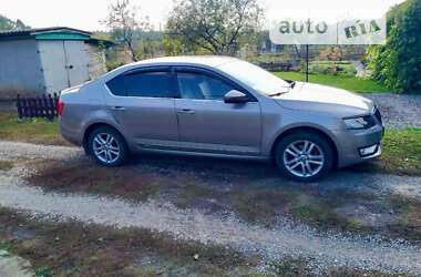 Лифтбек Skoda Octavia 2013 в Глухове