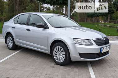 Лифтбек Skoda Octavia 2015 в Киеве