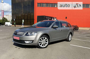 Универсал Skoda Octavia 2013 в Одессе