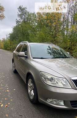 Універсал Skoda Octavia 2010 в Снятині