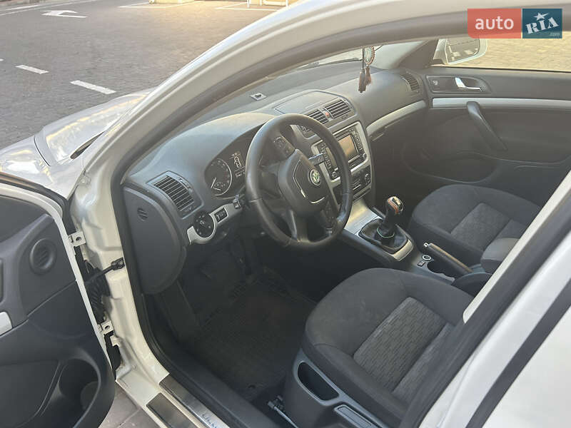 Универсал Skoda Octavia 2012 в Кременчуге