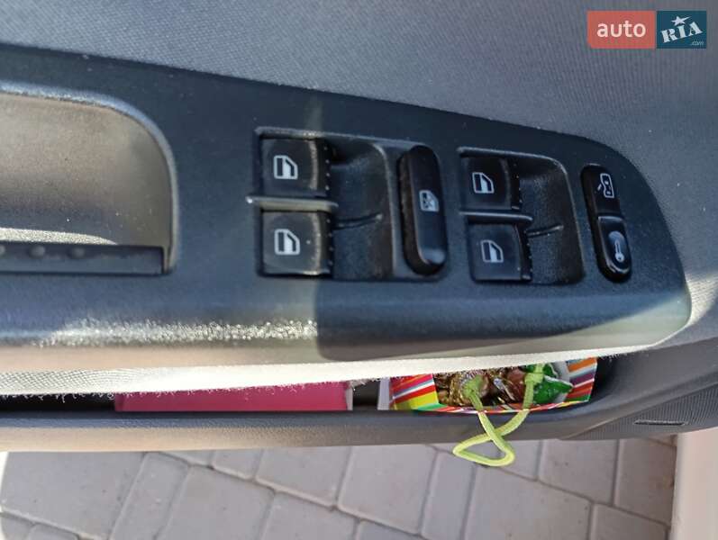 Универсал Skoda Octavia 2004 в Шаргороде