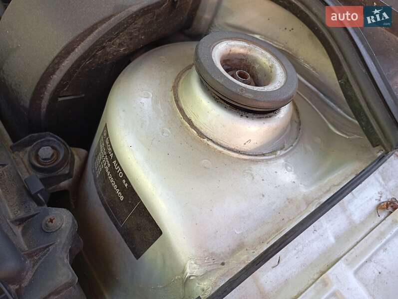 Универсал Skoda Octavia 2004 в Шаргороде