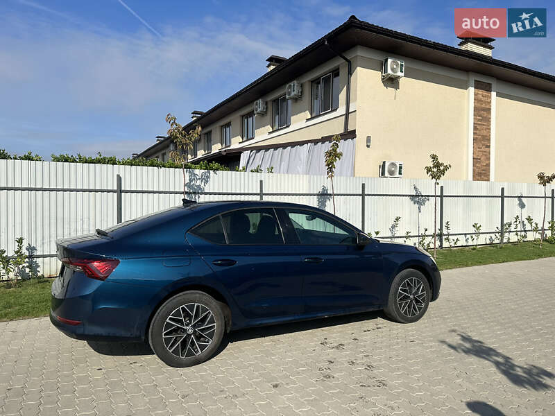 Ліфтбек Skoda Octavia 2020 в Ужгороді