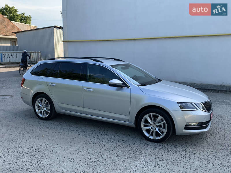 Універсал Skoda Octavia 2018 в Сваляві