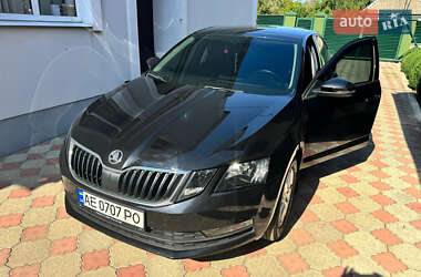 Лифтбек Skoda Octavia 2019 в Днепре