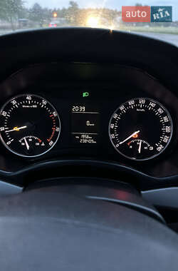 Лифтбек Skoda Octavia 2011 в 
