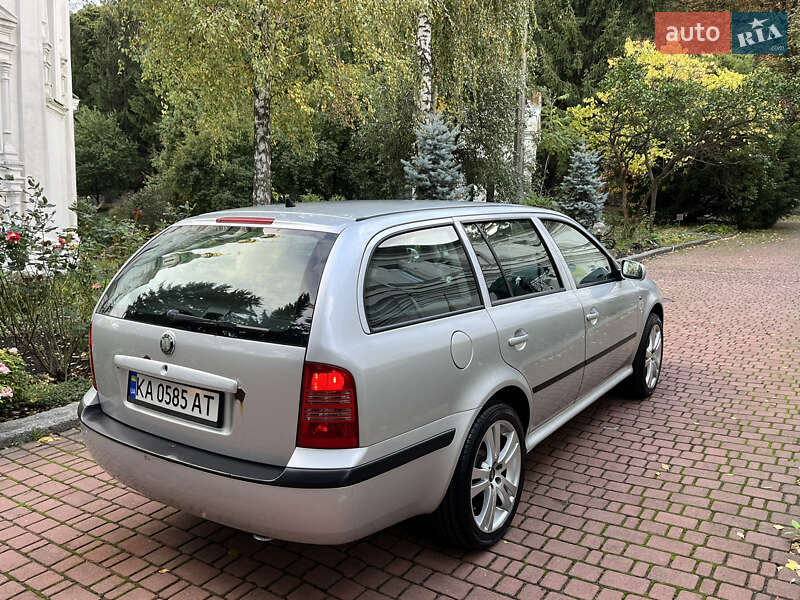 Универсал Skoda Octavia 2001 в Киеве