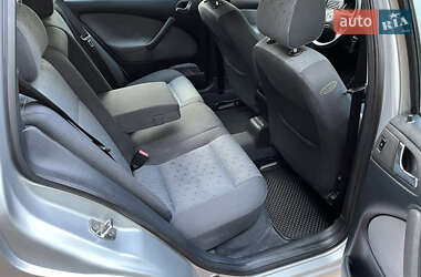 Универсал Skoda Octavia 2001 в 