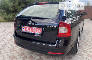 Універсал Skoda Octavia 2009 в Дніпрі