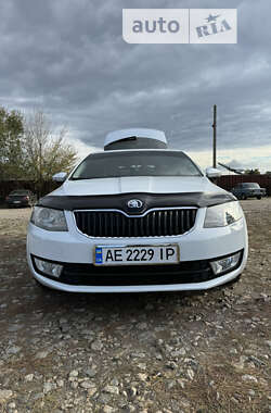 Лифтбек Skoda Octavia 2014 в Покровском