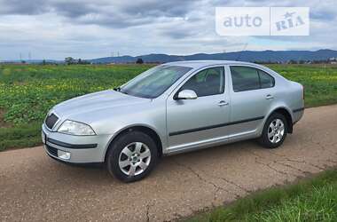 Лифтбек Skoda Octavia 2008 в Киеве