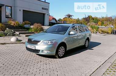 Универсал Skoda Octavia 2010 в Львове