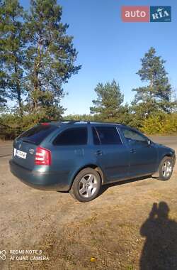 Универсал Skoda Octavia 2005 в Заречном